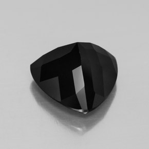 4.49克拉天然黑色碧玺，三角形，11×10.7毫米，不透明