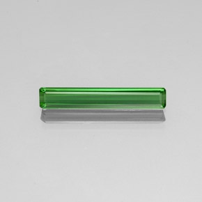 1.88克拉天然绿色碧玺，祖母绿式切割，20.9×3.4毫米，VVS-VS