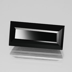 5.06克拉天然黑色碧玺，长方形切工，15.2×7毫米，不透明