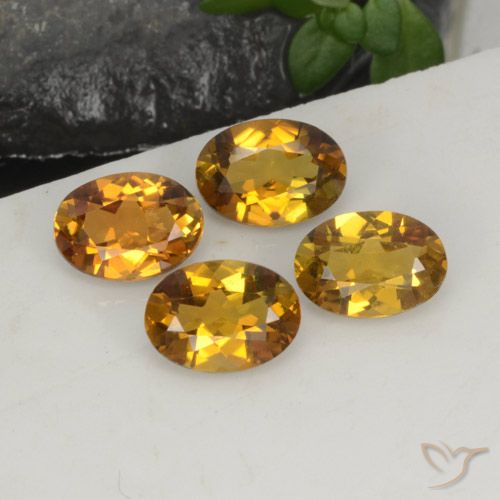 2.88克拉天然碧玺，椭圆形，VVS-VS