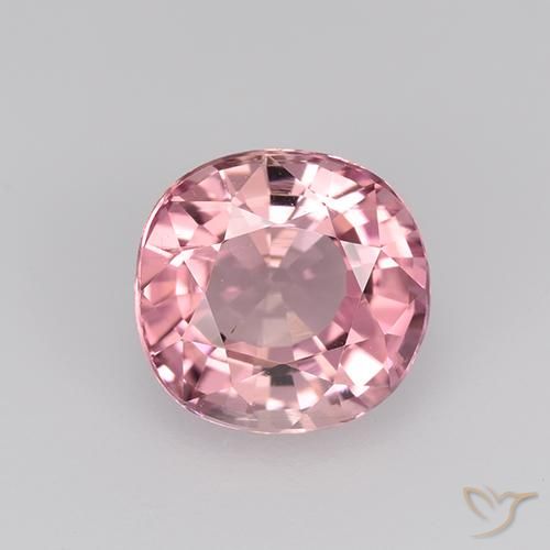 1.62ct 天然 艳粉色 碧玺, 椭圆形, VVS-VS