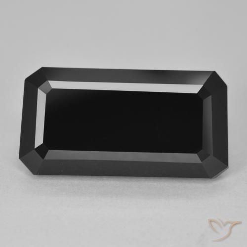 15.04ct 天然 肖尔 碧玺, 祖母绿式切割, 不透明