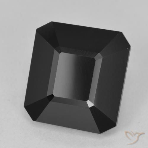 7.69克拉天然碧玺，八边形，不透明
