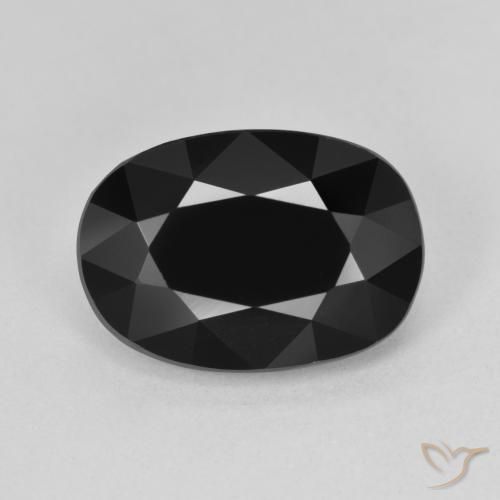6.96ct 天然 肖尔 碧玺, 椭圆形, 不透明