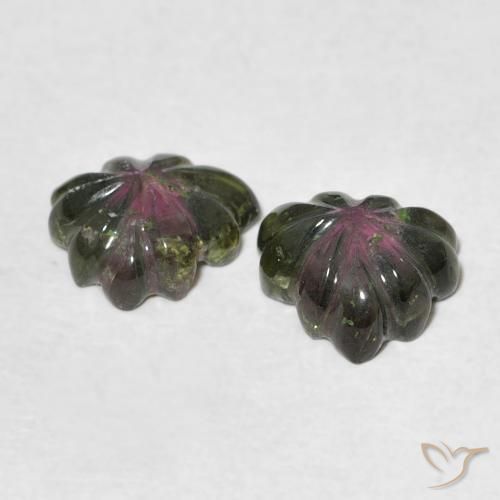 2.65克拉天然碧玺，花形切割，透明
