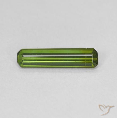 0.86ct 天然 深绿色 碧玺, 祖母绿式切割, VVS-VS