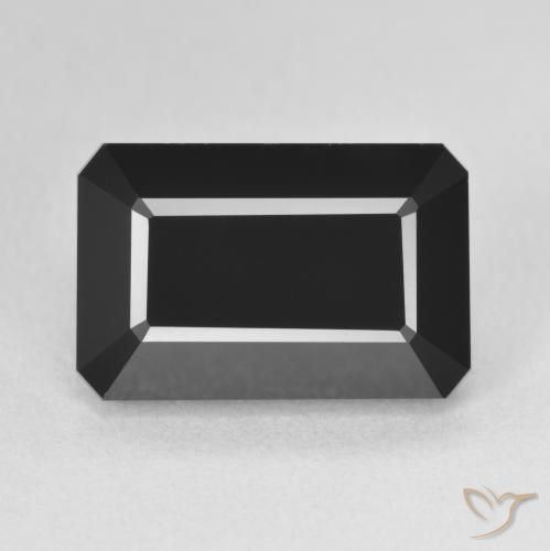 9.48ct 天然 肖尔 碧玺, 祖母绿式切割, 不透明
