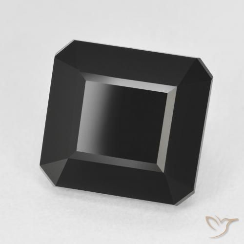 8.84克拉天然碧玺，八边形，不透明