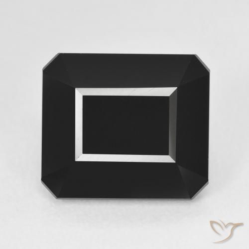 9.56ct 天然 肖尔 碧玺, 祖母绿式切割, 不透明