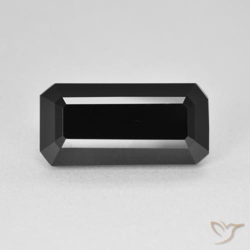 5.15ct 天然 肖尔 碧玺, 祖母绿式切割, 不透明