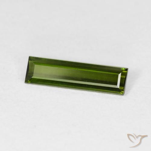 0.83克拉天然碧玺，狭长方形，VVS