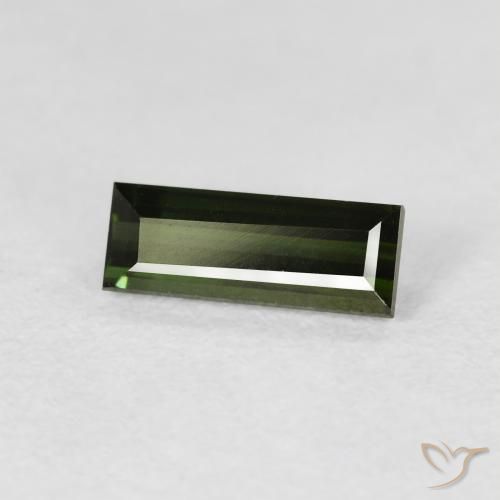 0.84克拉天然碧玺，狭长方形，VVS