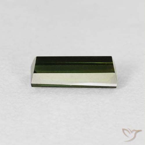 0.84克拉天然碧玺，狭长方形，VVS
