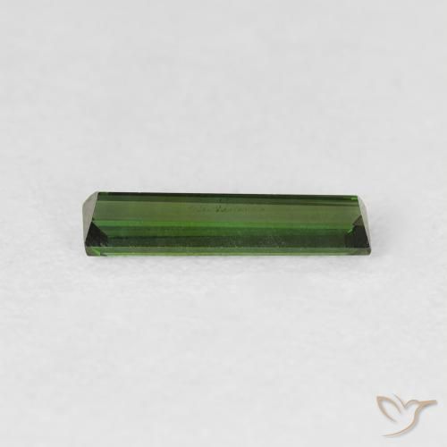 0.65克拉天然碧玺，狭长方形，VVS