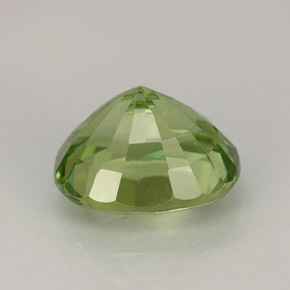 4.24克拉天然绿色沙弗莱石，椭圆形切割，10.2×8.7毫米，VS