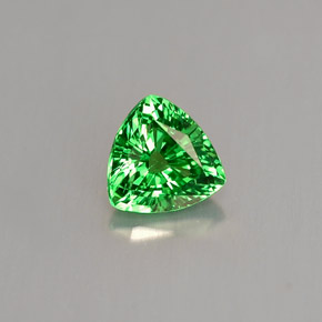 0.63克拉天然绿色沙弗莱石，三角形，5.4×5.4毫米，VS
