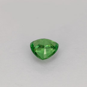 0.40克拉天然绿色沙弗莱石，三角形，4.7×4.6毫米，VS