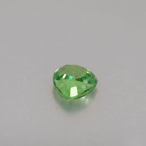 0.27克拉天然绿色沙弗莱石，三角形，4×3.9毫米，VS