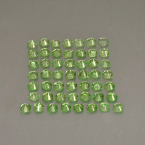 天然绿色沙弗莱石，圆形切割，1.79毫米，VS