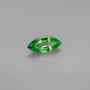 0.32克拉天然绿色沙弗莱石，马眼形，6.9×3.3毫米，VVS-VS