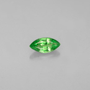 0.28克拉天然绿色沙弗莱石，马眼形，6.1×3.1毫米，VVS-VS