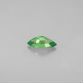 0.29克拉天然绿色沙弗莱石，马眼形，6.1×3毫米，VVS-VS