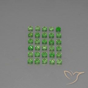 2.77克拉天然沙弗莱石榴石，正方形，VVS-VS