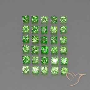 2.67克拉天然沙弗莱石榴石，正方形，VVS-VS