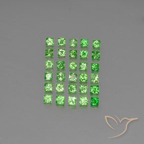 2.70克拉天然沙弗莱石榴石，正方形，VVS-VS
