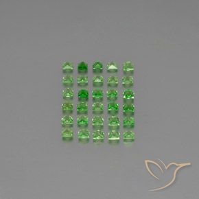 2.61克拉天然沙弗莱石榴石，正方形，VVS-VS