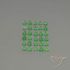 2.79克拉天然沙弗莱石榴石，正方形，VVS-VS