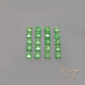 1.31克拉天然沙弗莱石榴石，正方形，VVS-VS