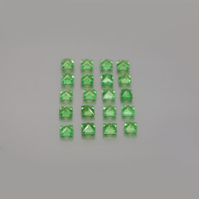 天然绿色沙弗莱石，方形，2.2×2.2毫米，VVS-VS