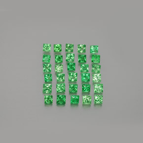 2.05天然绿色沙弗莱石，方形，2.2×2.1毫米，VVS-VS