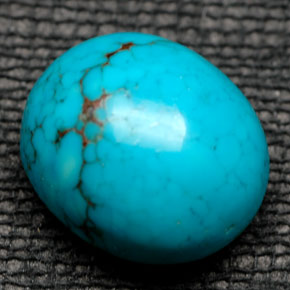 6.28克拉天然绿松石，椭圆形切割，12.4×10.6毫米，不透明