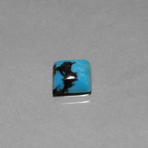 1.84克拉天然绿松石，方形，8.1×8毫米，不透明