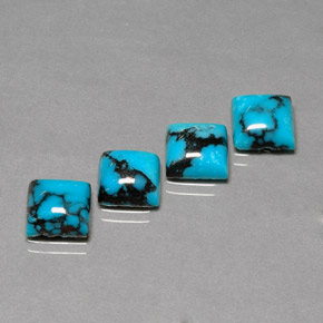 天然绿松石，方形，7.9×7.8毫米，不透明