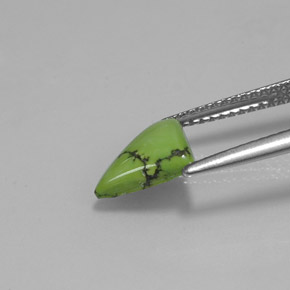 1.07克拉天然绿松石，胖三角形，不透明