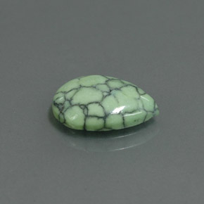 2.41克拉天然绿色绿松石，梨形，12.8×9毫米，不透明