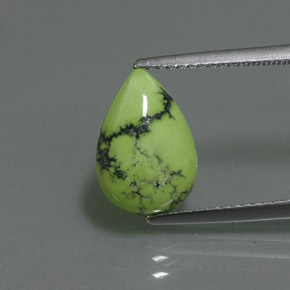 2.60克拉天然绿色绿松石，梨形，12.4×8.6毫米，不透明