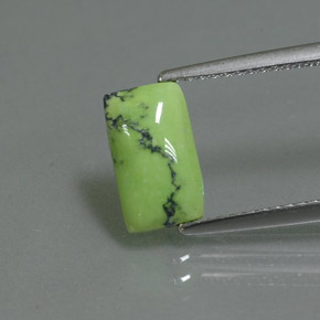 1.26克拉天然绿色绿松石，长方形切工，9.9×5.9毫米，不透明