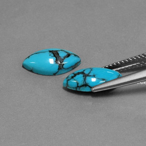 克拉天然绿松石，榄尖形，不透明