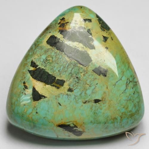 18.87克拉天然绿色绿松石，三角形，21.1×20.1毫米，不透明
