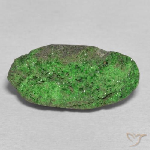 13.25ct 天然 暗绿色 钙铬榴石石榴石晶簇, 椭圆形, 不透明