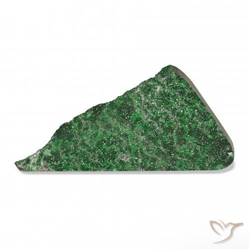 90.90ct 绿色 钙铬榴石石榴石晶簇, 花式切割, 不透明