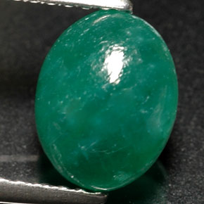 1.98克拉天然绿色绿玉岩，椭圆形切割，8.9×7毫米，半透明