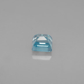 0.76克拉天然锆石，方形，4.1×4.1毫米，VVS-VS