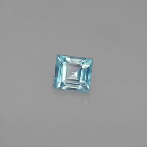 0.70克拉天然锆石，方形，4.3×4毫米，VVS-VS