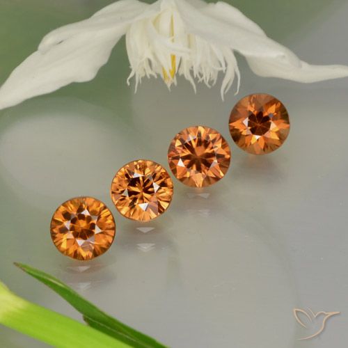 3.73ctw 天然 Medium-Dark Orange  锆石, 圆形的, VS