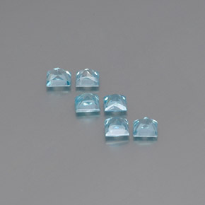 天然锆石，方形，3.7×3.6毫米，VVS-VS